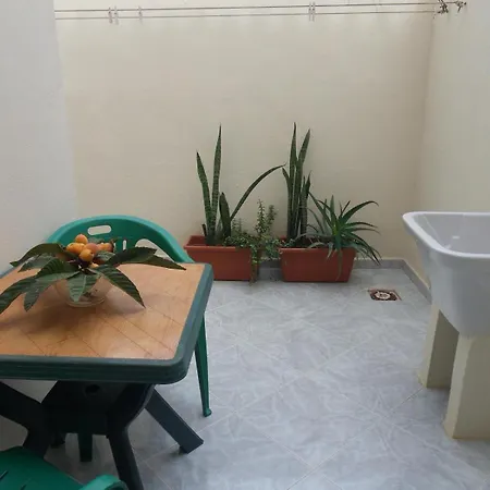 Vincenzo * Лампедуза